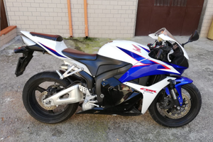 Moto Honda CBR600 rr