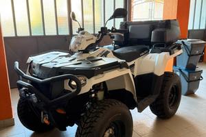 Quad polaris 570