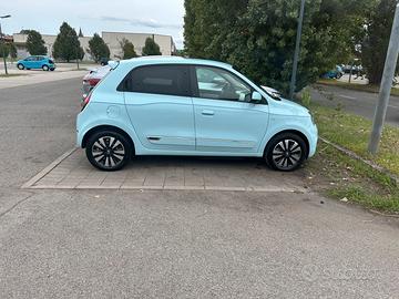 Twingo serie 3 elettrica INTENS
