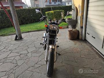 HONDA VT 500 CUSTOM 