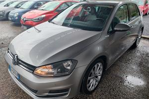 Volkswagen Golf 2.0 TDI DSG 5p. Highline BlueMotio