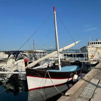 Barca a vela latina