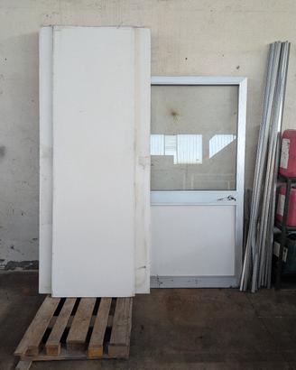 Box ufficio prefabbricato senza tetto 