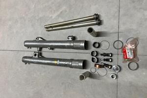 Pezzi cr 500 1984