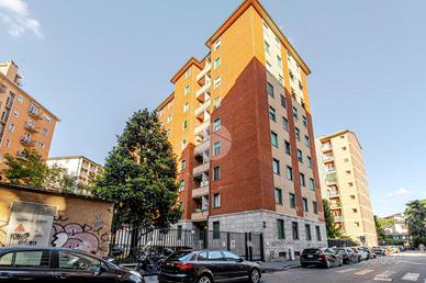 MONOLOCALE A MILANO