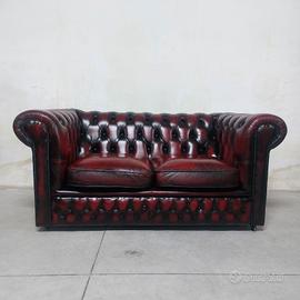 Divano chesterfield... chester vintage inglese 