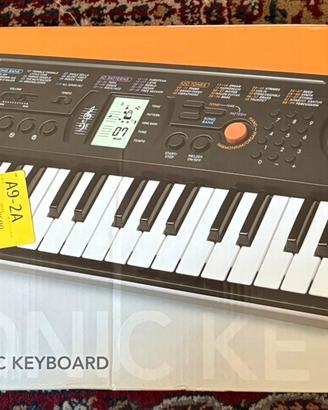 Casio tastiera SA-77
