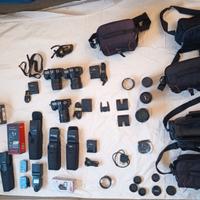 Attrezzatura assortita Nikon e Canon