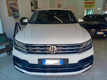 Volkswagen Tiguan 1.6 TDI SCR Sport BlueMotion Tec
