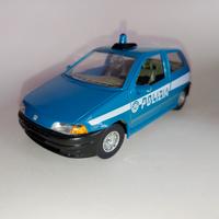 Fiat Punto Polizia 1/24 Burago Bburago Auto Vintag