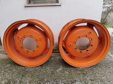 Cerchi trattore Om 40 45 epoca R28