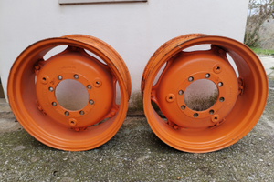 Cerchi trattore Om 40 45 epoca R28