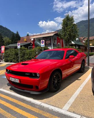 DODGE CHALLENGER GT AWD