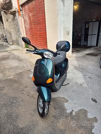 Vespa ET4 125