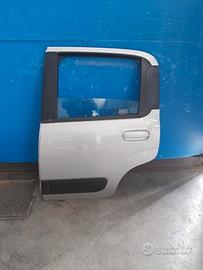 Porta posteriore sinistro fiat panda anno 2015