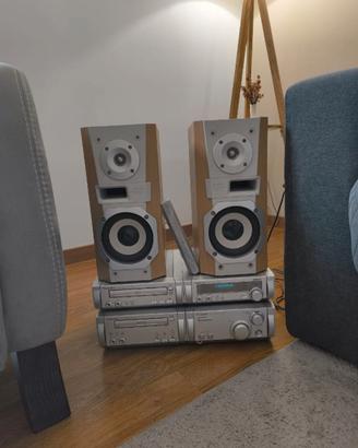 Impianto Stereo Technics