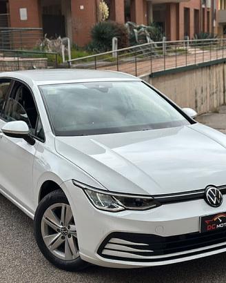 Volkswagen Golf 1.0 eTSI EVO DSG Life