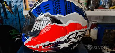 Casco Agv e Arai