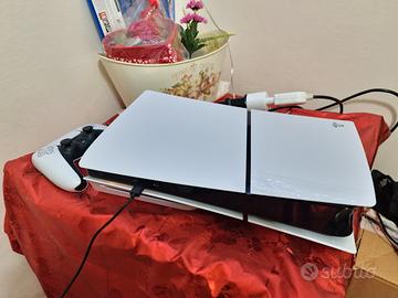 ps5 slim+2 giochi