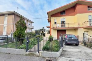 CASA INDIPENDENTE A PESARO