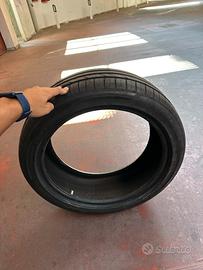 1 gomma Tracmax 215/45Z R18 93Y