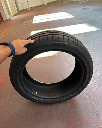 1 gomma Tracmax 215/45Z R18 93Y