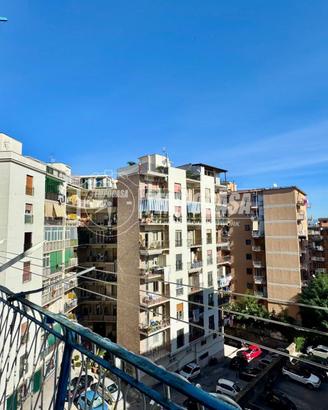 BILOCLE + ACC. - RISTRUTTURATO / VIALE COLLI AMINE