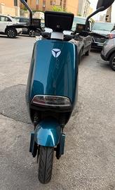 Scooter elettrico Yadea G5 2026