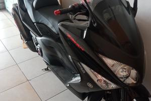 scooter Yamaha tmax