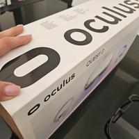 Visore Oculus Quest 2