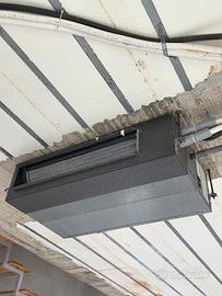 Coppia climatizzatori nuovi Hitachi 