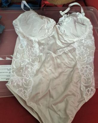 Body elasticizzato pizzo bianco