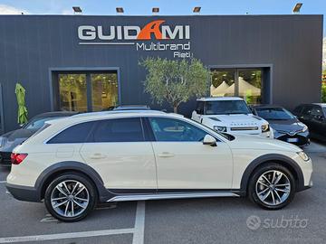 AUDI A4 allroad 40 TDI 204CV S tr. Id. Contr.