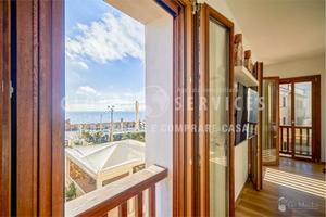 IL RIFUGIO SULLE MURA: Eleganza e Vista Mare nel C