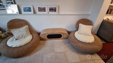 poltrone etniche in giacinto d'acqua e tavolino