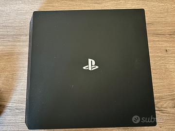 PLAYSTATION 4 PRO - 1 TByte