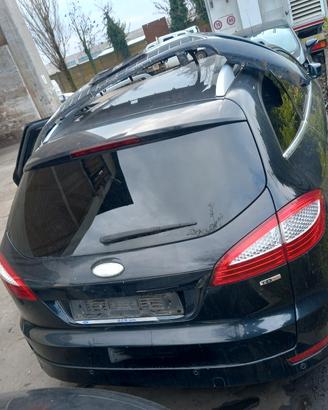 fanali anteriori e posteriori ford mondeo del 2010