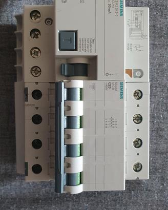 MTD Siemens 4P - C20 - 0,03 A