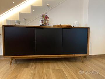 Credenza