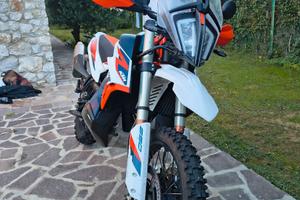 ktm 890 rally 2021