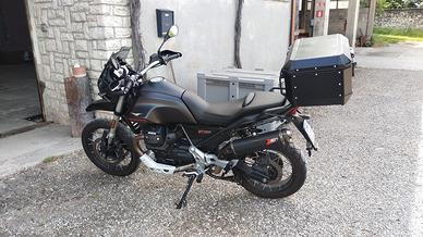 moto Guzzi v85tt 