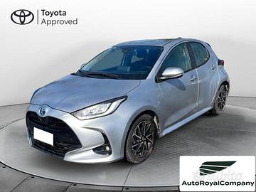 Toyota Yaris Hybrid Trend MY22