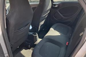 Smart Four four a benzina modello passion 11 2015