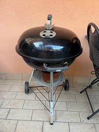 Barbecue weber a carbonella