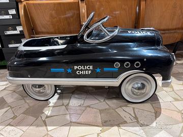 Macchina polizia a pedali in metallo