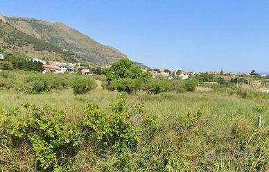 Lotti prima periferia di Castellammare