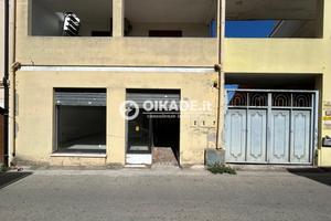 Capoterra - Locale commerciale in pieno centro