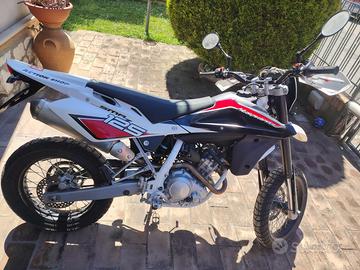 Husqvarna SMR 125 4T