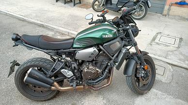  Yamaha xsr 700 tribute