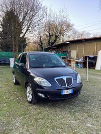 Lancia Ypsilon 2003 (Neopatentati)